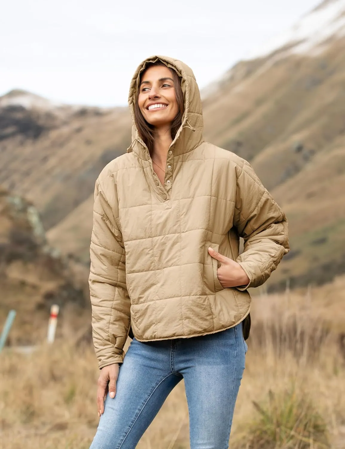 AMEBELLE Women's Oversized Hooded Puffer Jacket Quilted Jackets for Women Lightweight Winter Warm Padded Hoodies Coat