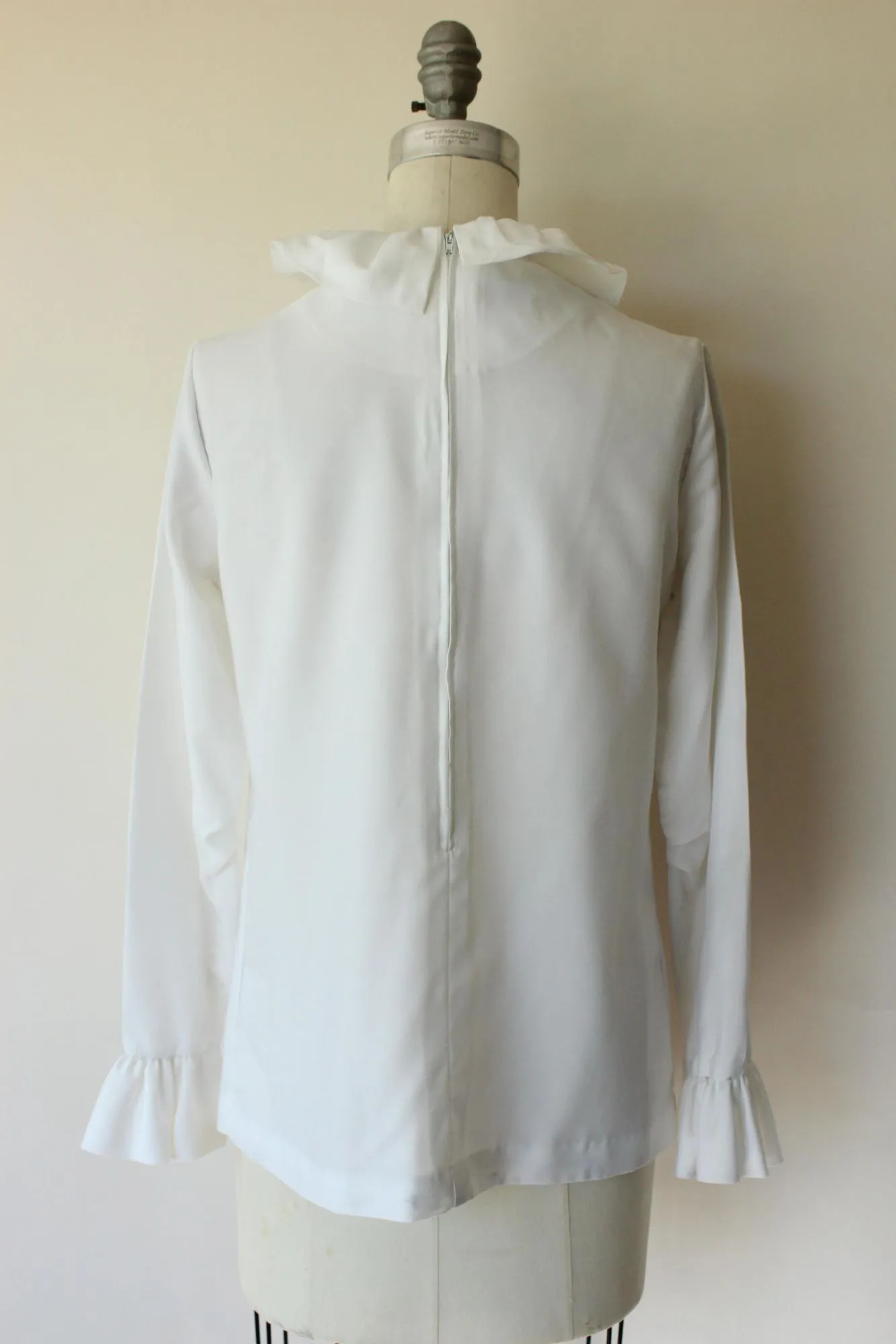 Vintage 1960s Teddi of California White Ruffle Collar Blouse