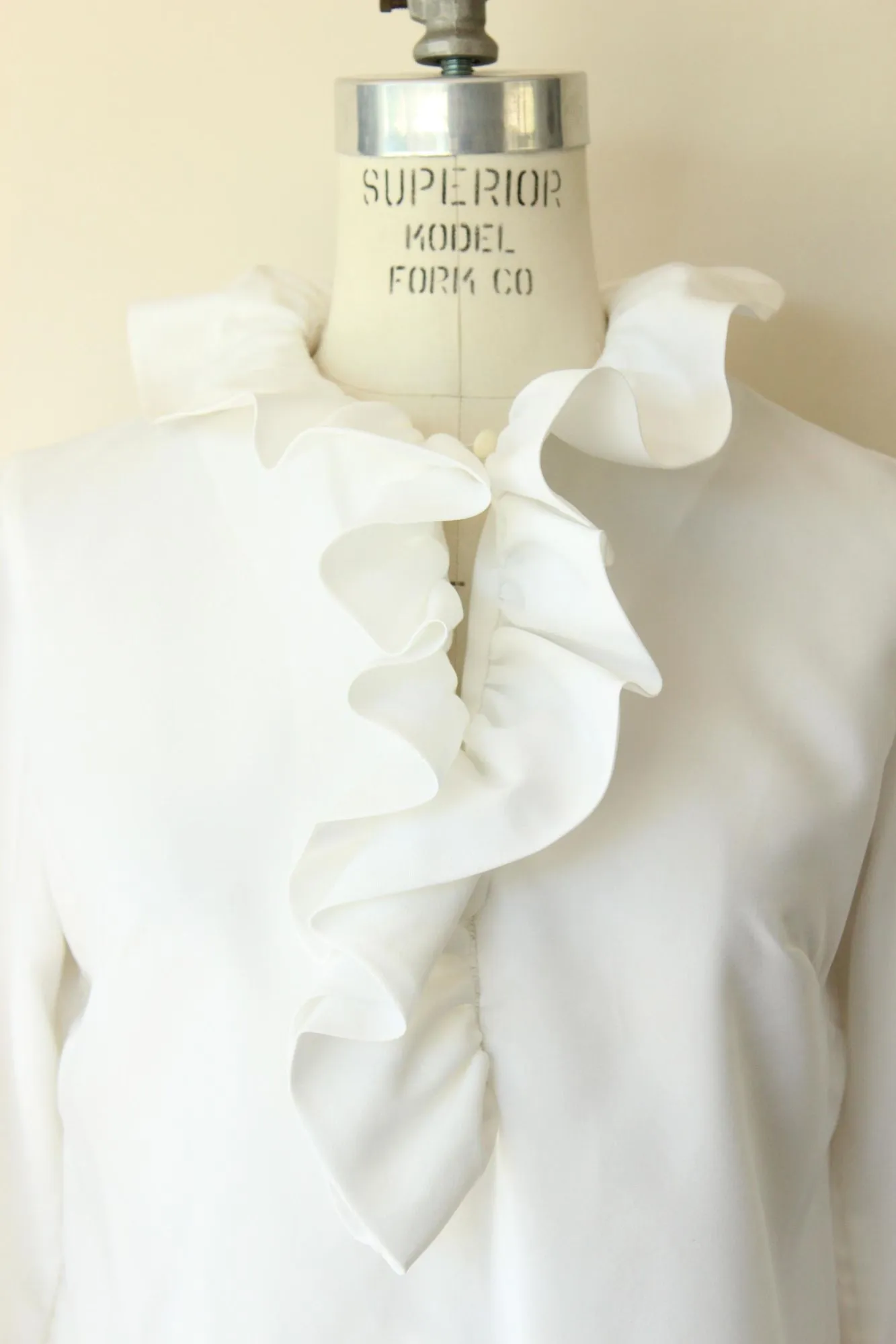 Vintage 1960s Teddi of California White Ruffle Collar Blouse