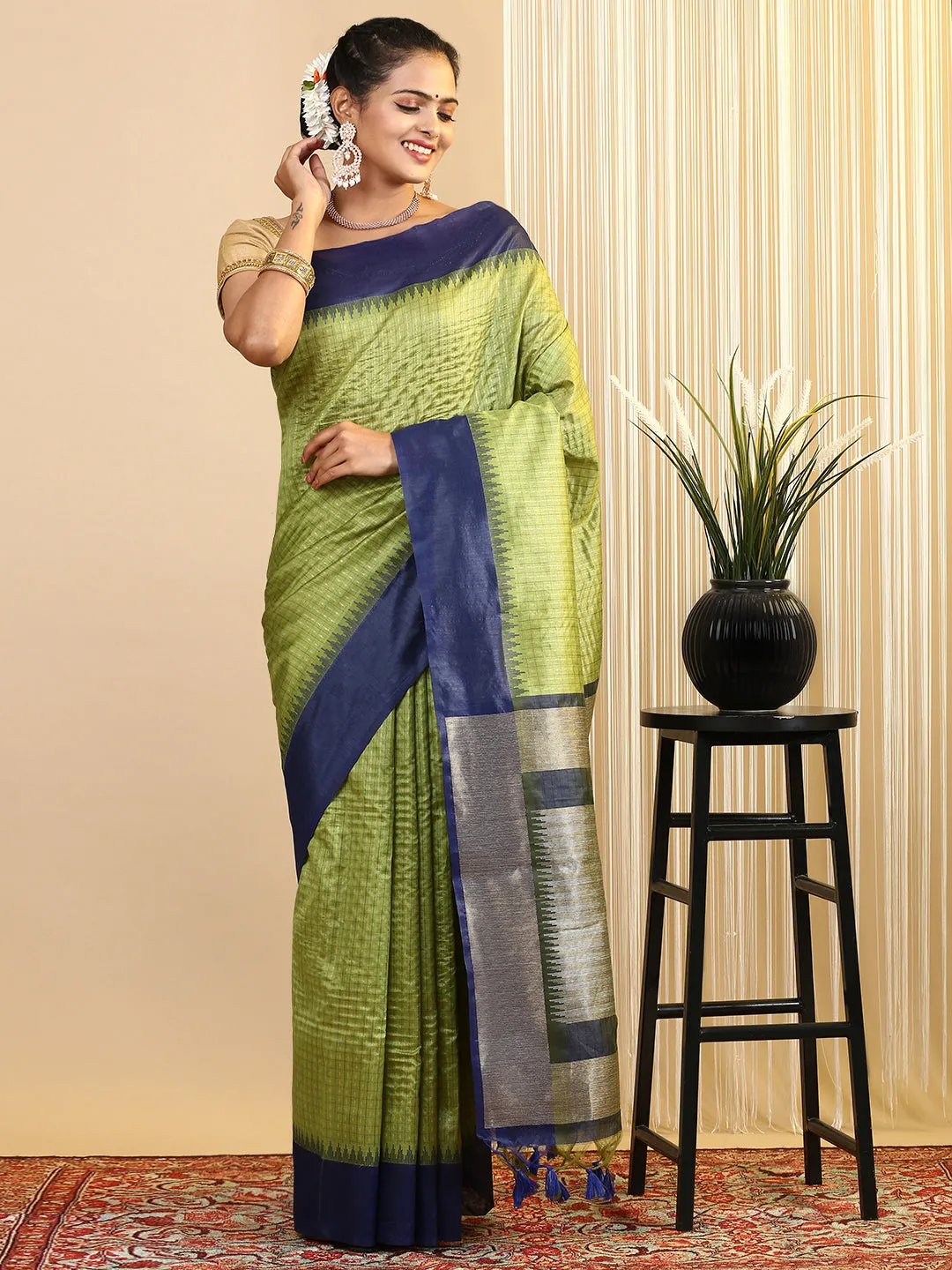 Women Semi Tussar Weaving Saree Green ST183